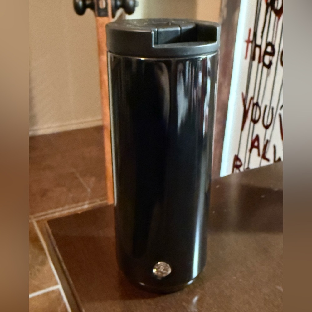 Starbucks 12 oz vacuum sealed tumbler